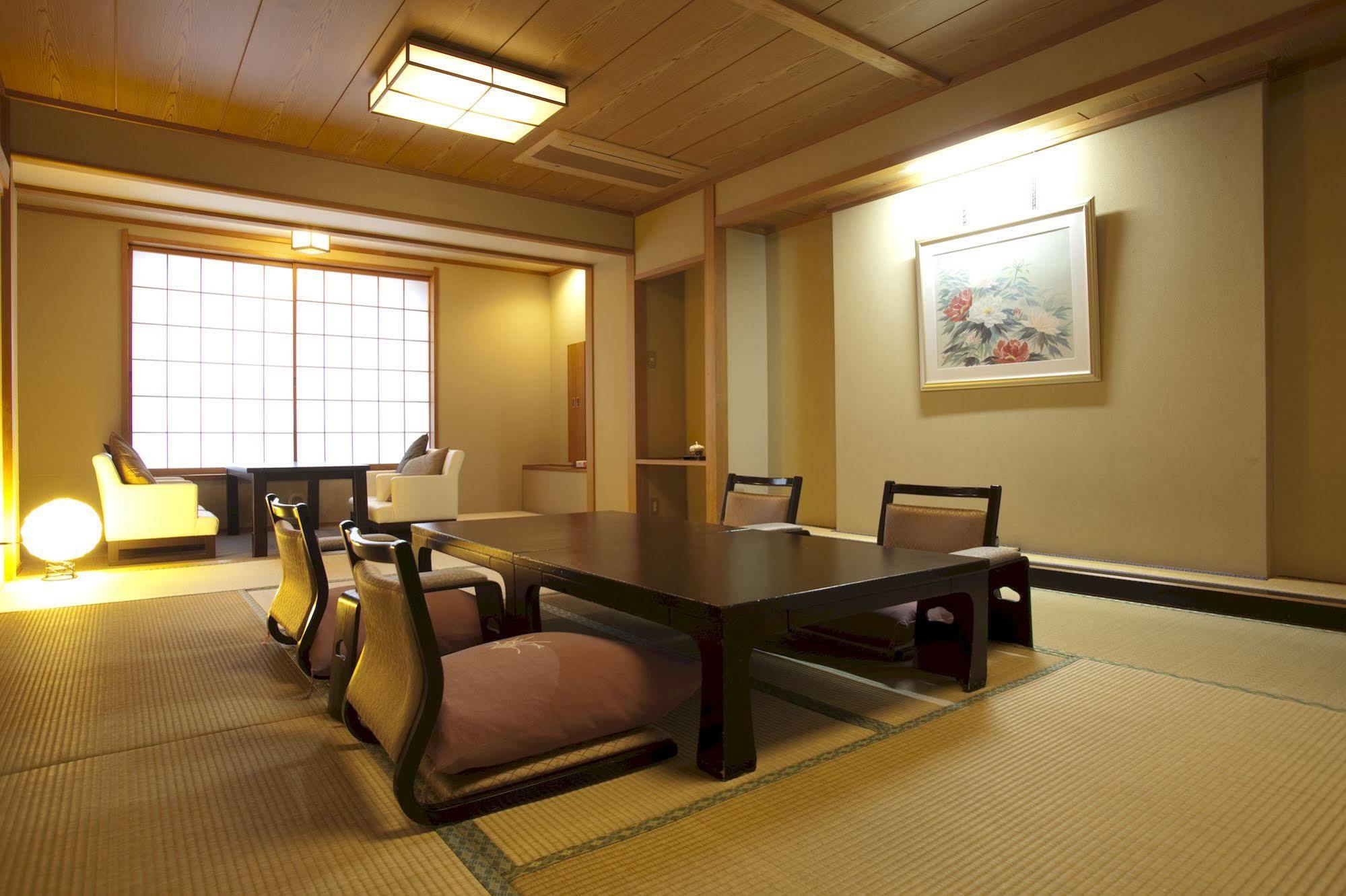 Отель Shibu Onsen Sakaeya Яманути Экстерьер фото