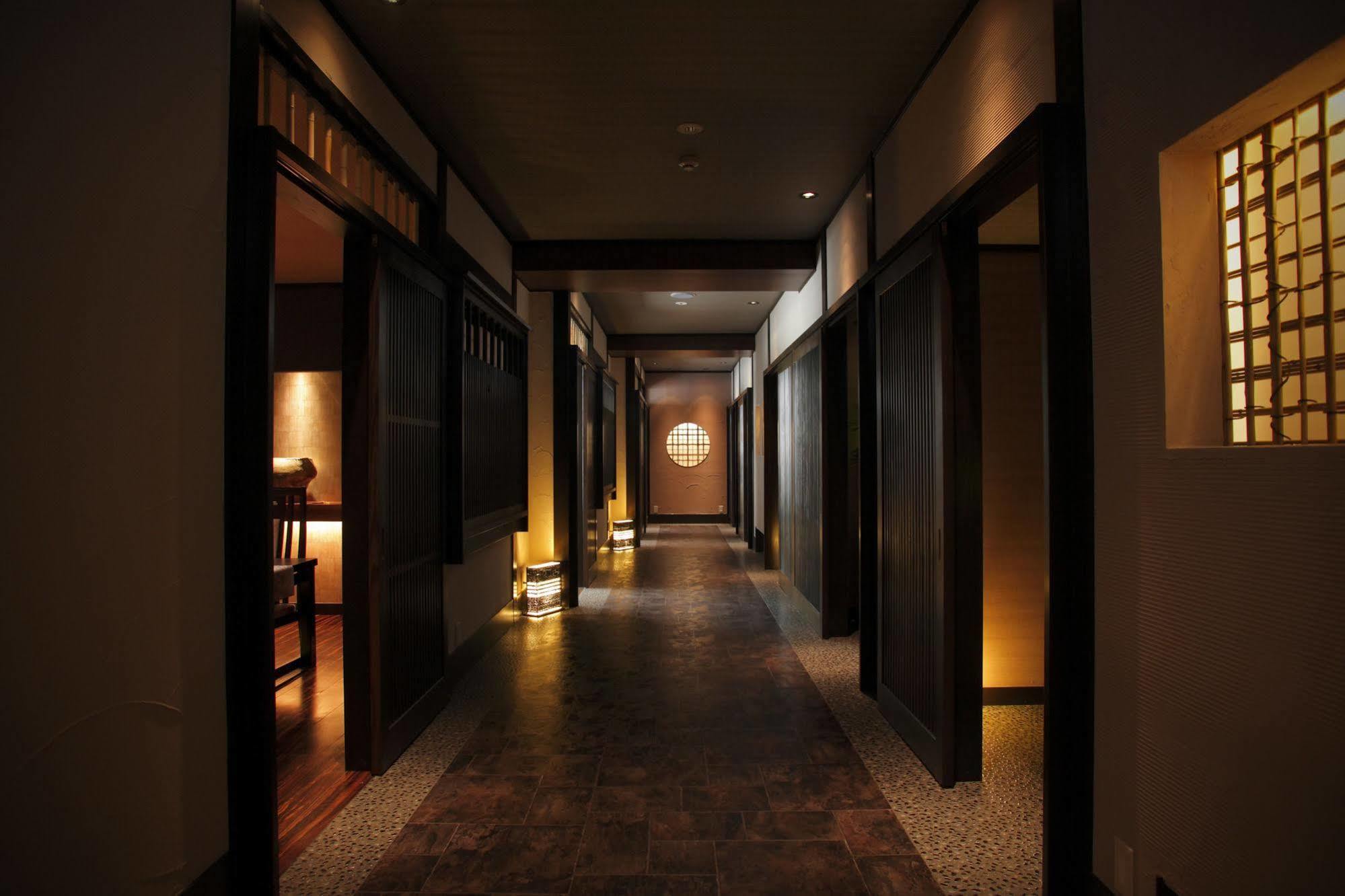 Отель Shibu Onsen Sakaeya Яманути Экстерьер фото
